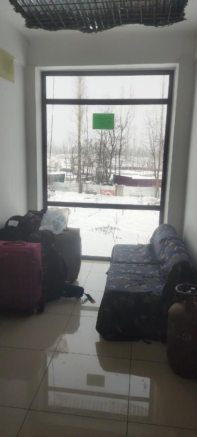 Hotel Gulmarg Residency, Kunzer Gulmarg Esterno foto