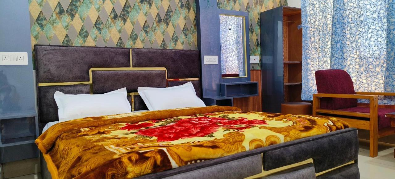 Hotel Gulmarg Residency, Kunzer Gulmarg Esterno foto