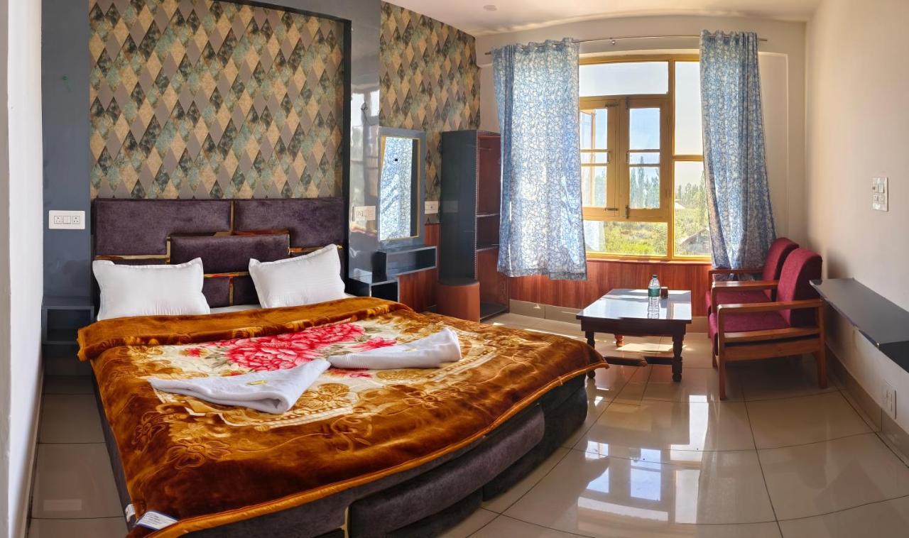 Hotel Gulmarg Residency, Kunzer Gulmarg Esterno foto