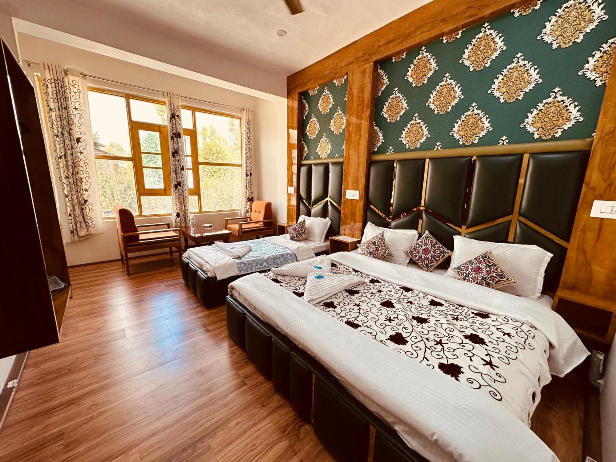 Hotel Gulmarg Residency, Kunzer Gulmarg Esterno foto
